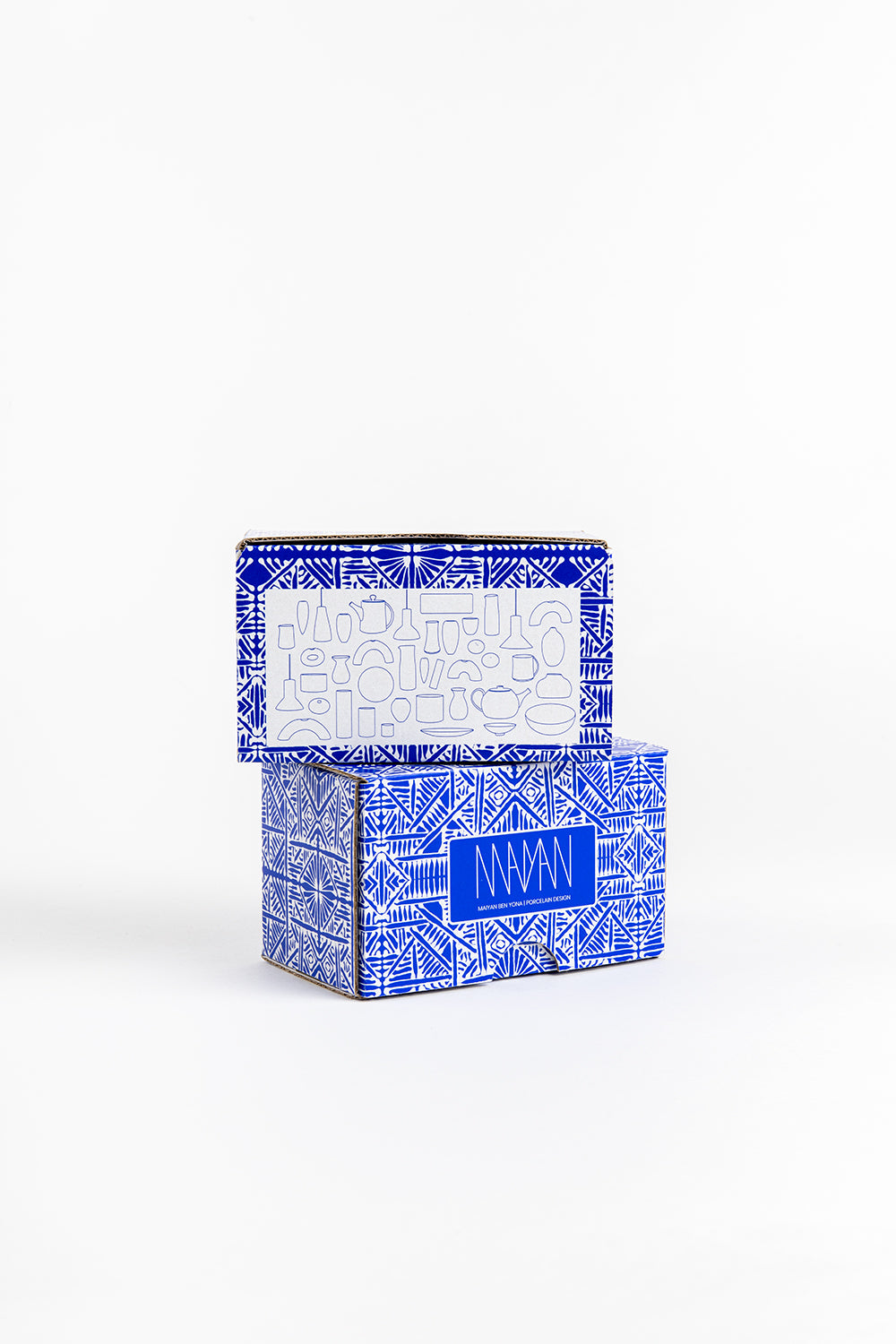 salt and pepper shakers