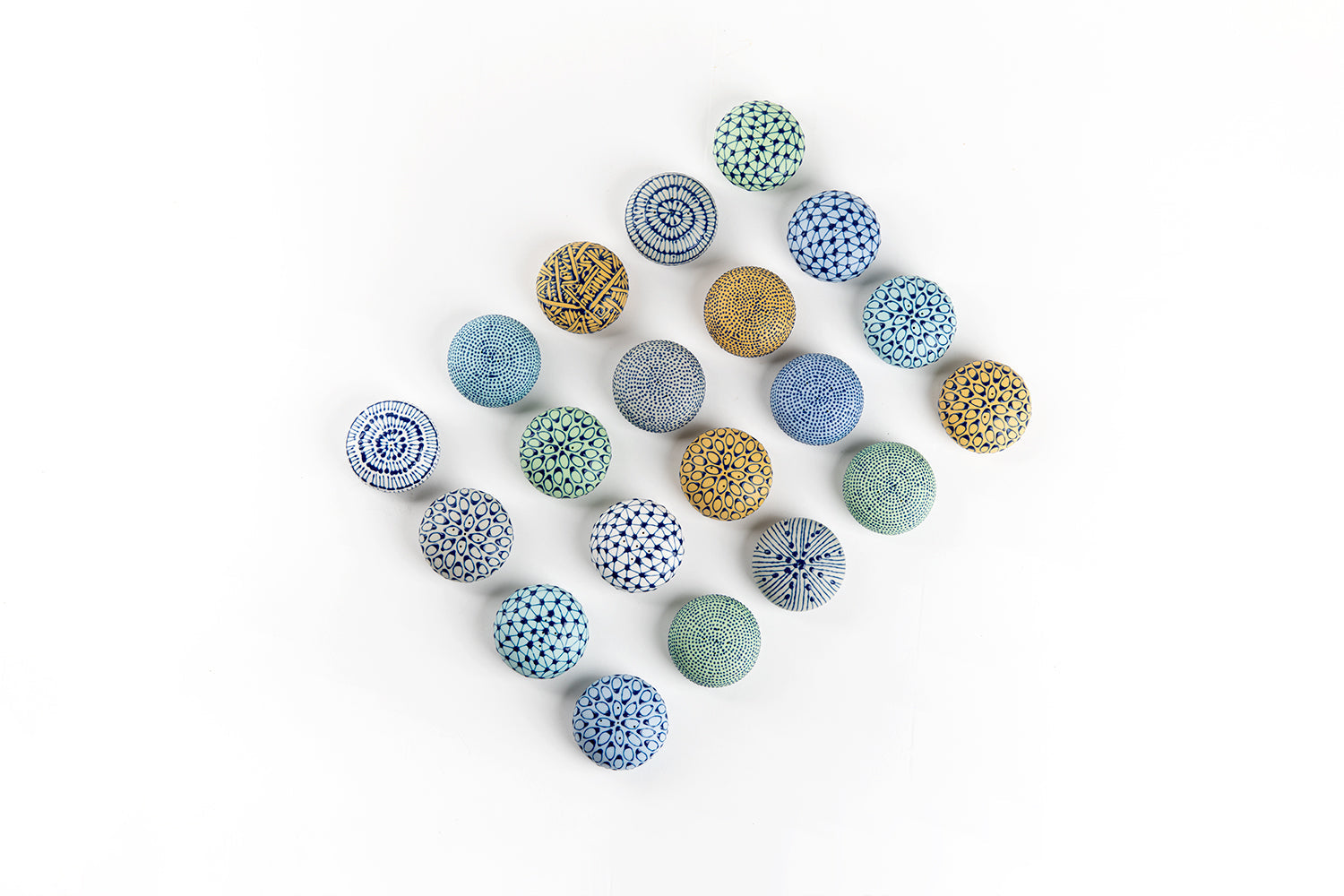 salt and pepper shakers