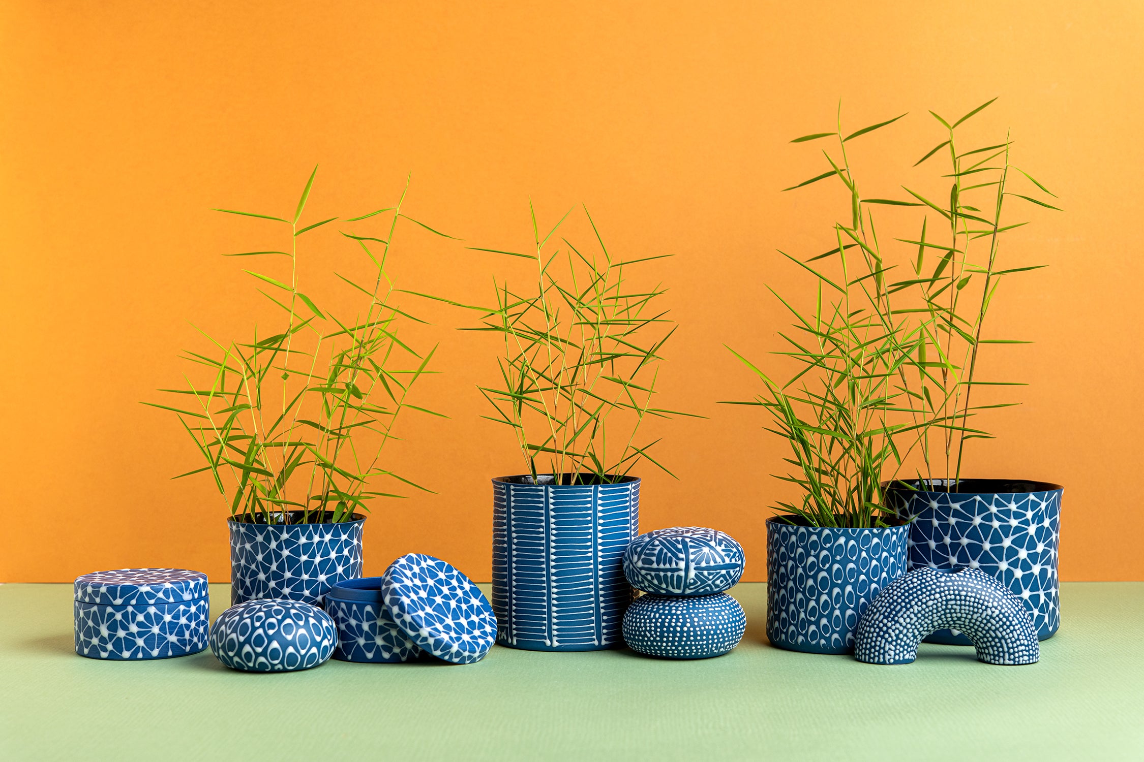 Porcelain Ceramic Planter, Handcrafted Indoor Planter, Multifunctional Ceramic Pot, Slip-Cast Decorative Planter, Home Decor Planter, Succulent Ceramic Pot, Elegant Cylindrical Planter, Colored Porcelain Planter, Artistic Indoor Plant Pot