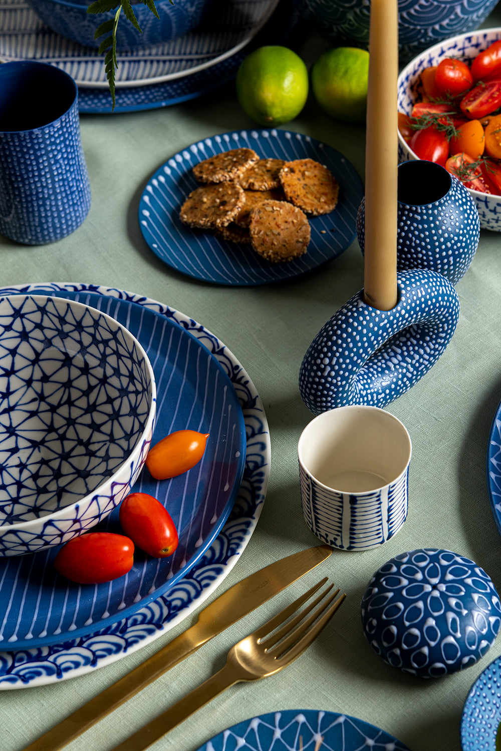 salt and pepper shakers